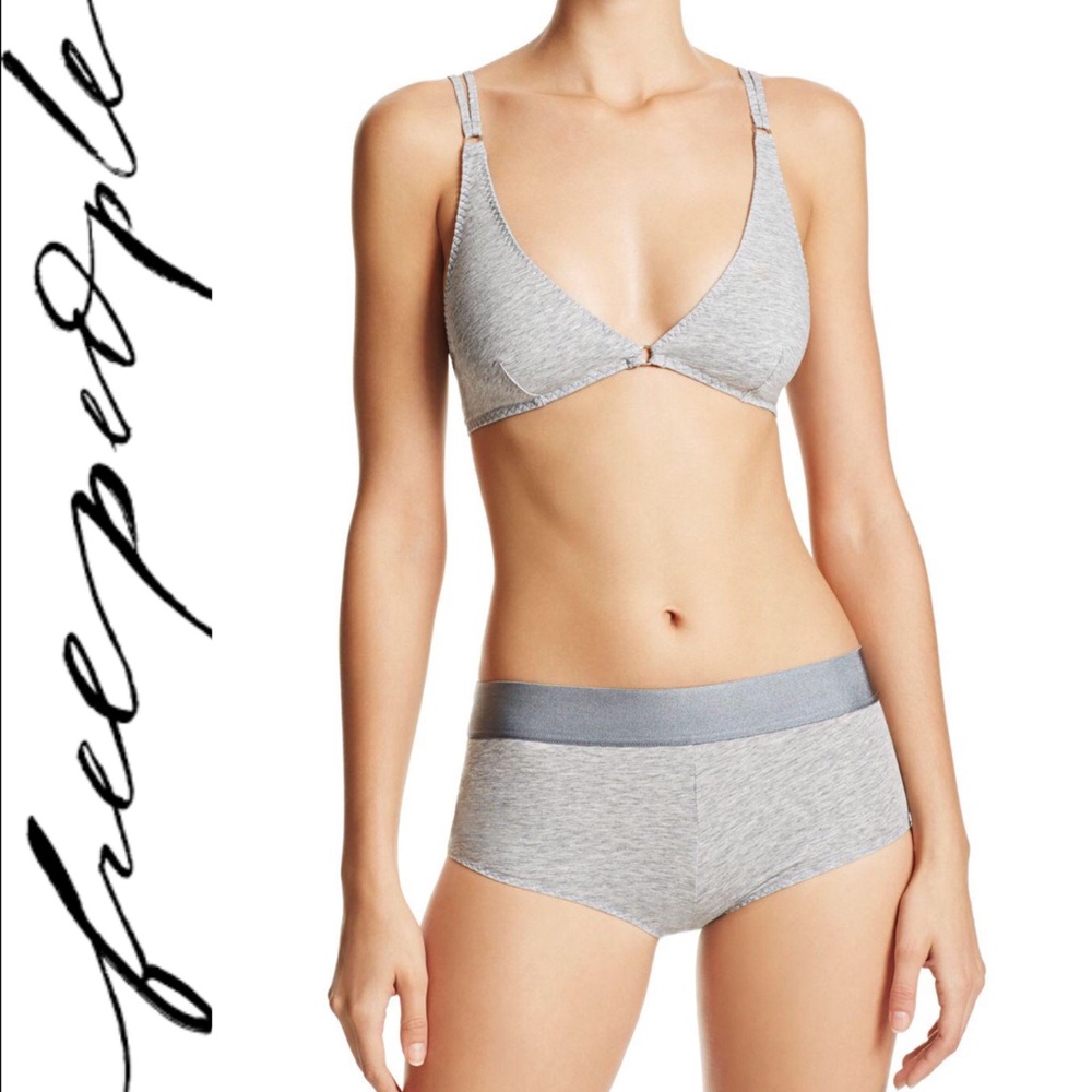 Stop Me SET of Bralette & Shortie